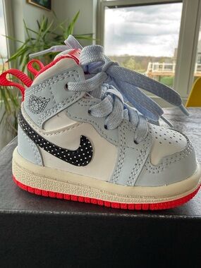 Jordan 1 Baby High-Top Sneakers